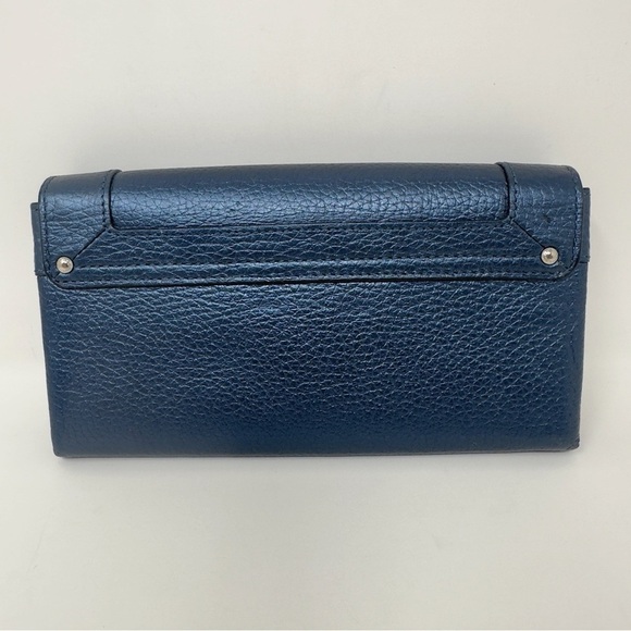 Coach Swagger Wallet - Picture 2 of 11
